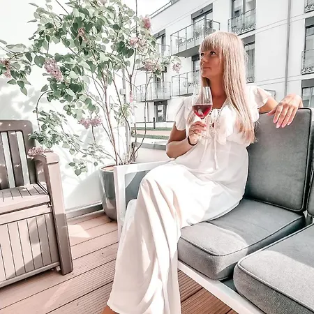 Nadmorskie Tarasy Pink&blue - C215 Sea&sun コウォブジェク