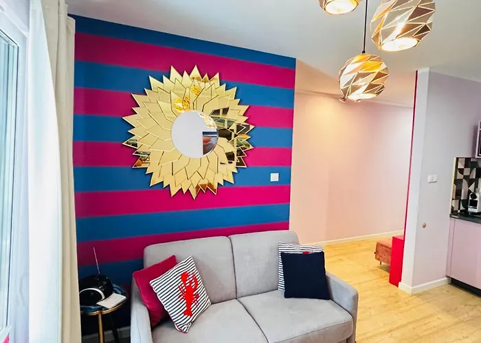 Nadmorskie Tarasy Pink&blue - C215 Sea&sun コウォブジェク